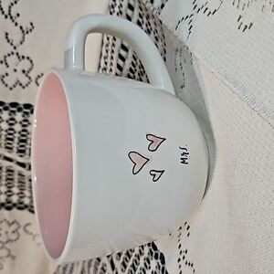 MAGENTA RAE DUNN Artisan Collection White/Pink MRS w/Pink Hearts Mug |16 oz